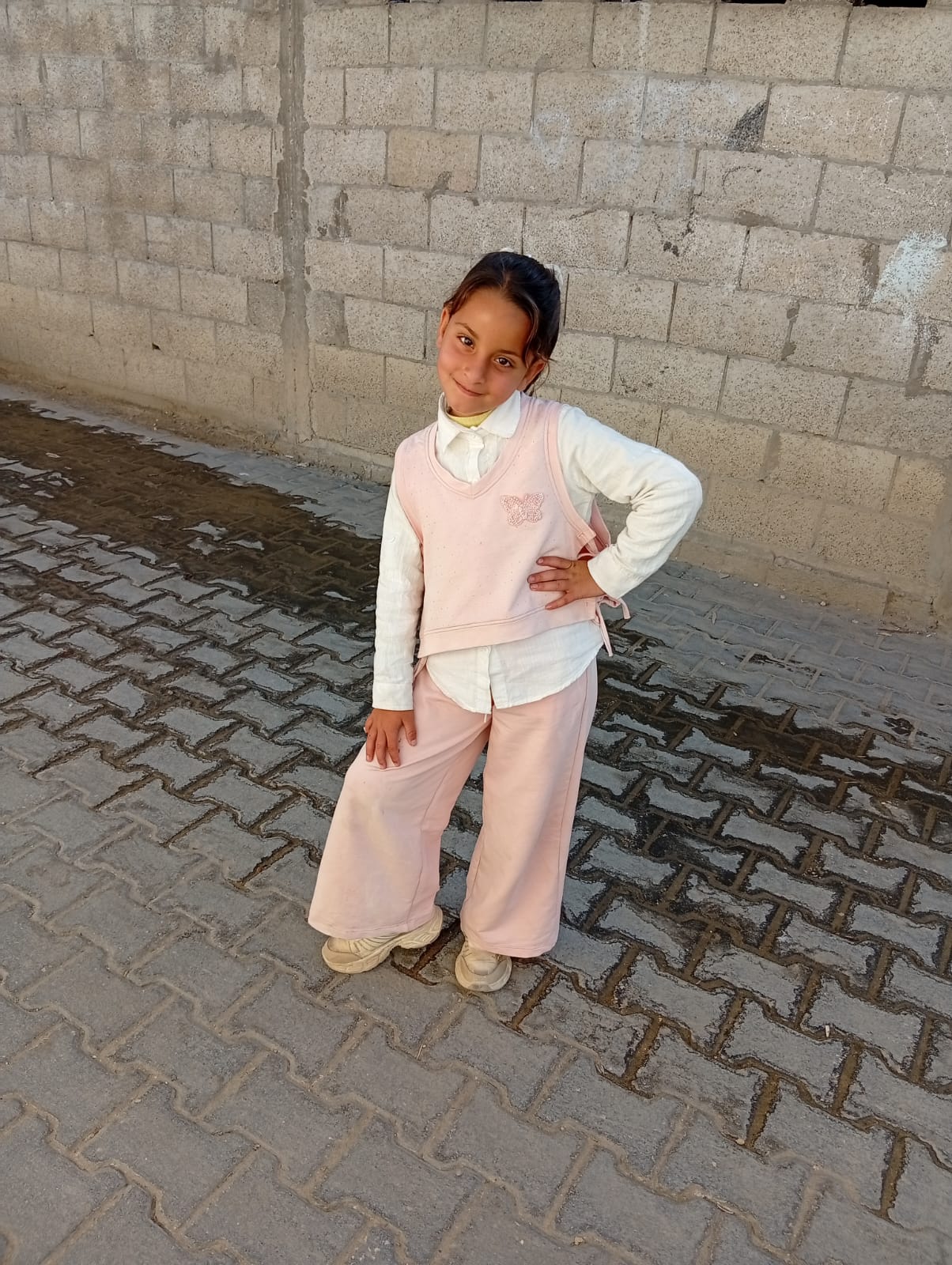 ايمان's Photo