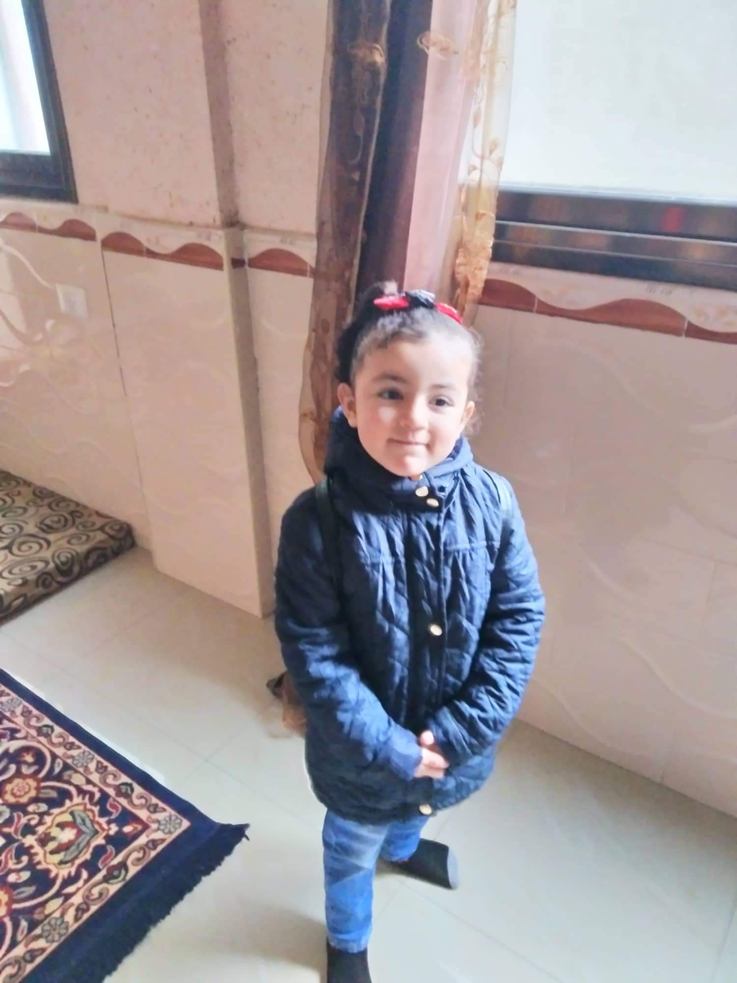 سنا's Photo
